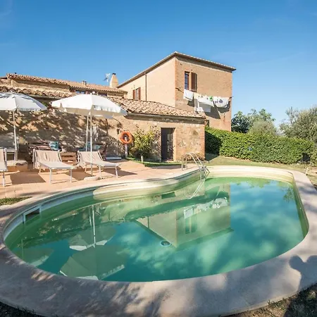 Apartment Gorgeous In With Kitchen Montalcino