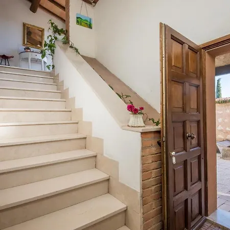 Gorgeous In With Kitchen Apartment *