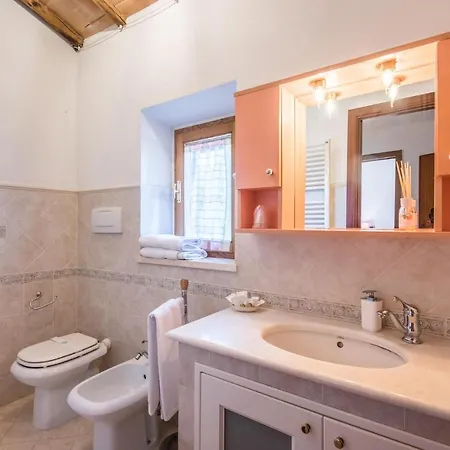 Gorgeous In With Kitchen * Montalcino